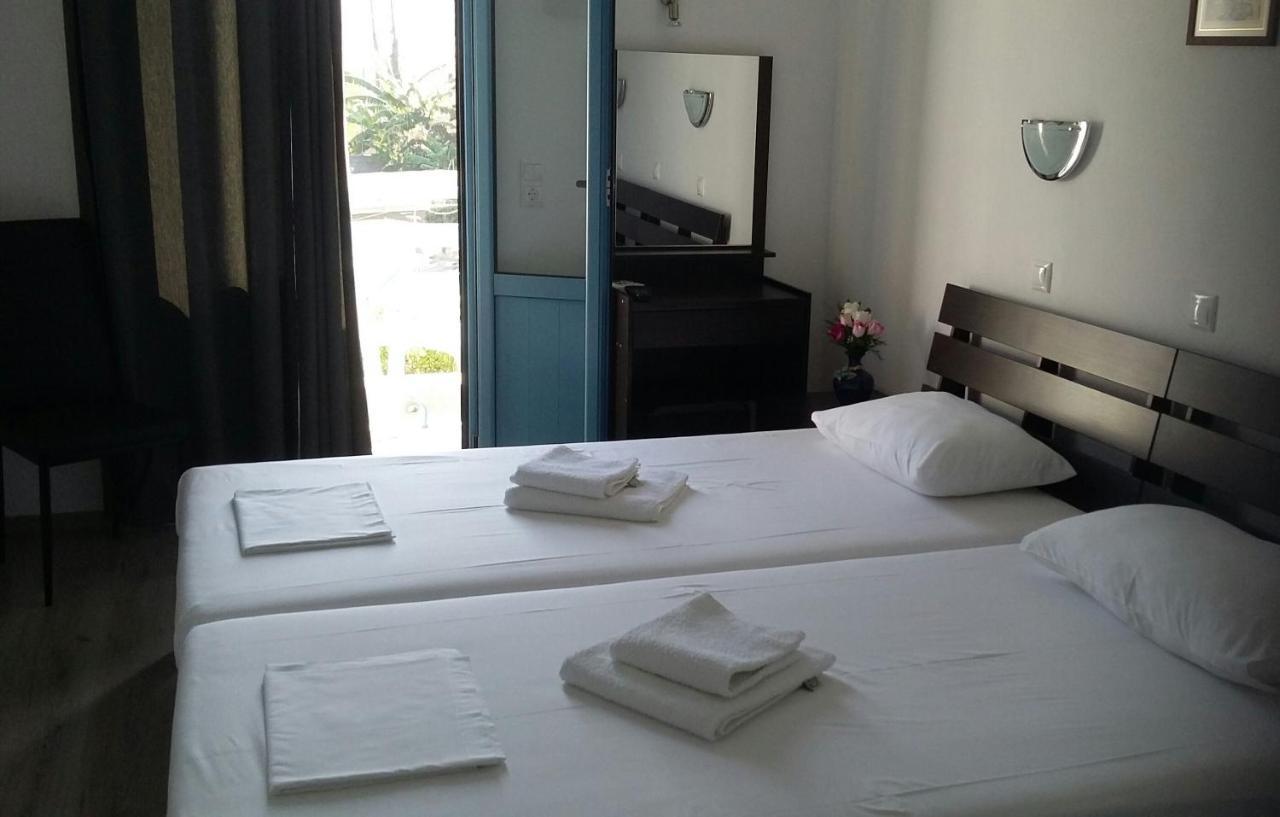 Delfini Hotel Скала Экстерьер фото